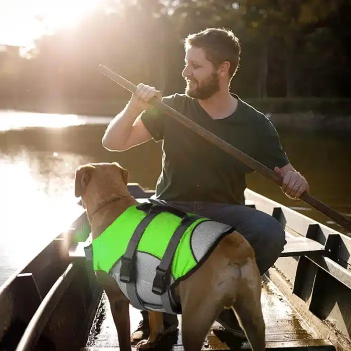 Gilet de sauvetage réglable pour chien, avec poignée de sauvetage, gilet de sécurité pour Sport, vêtements pour chiens, chiot, flotteur, maillot de bain pour tous les animaux de compagnie 4